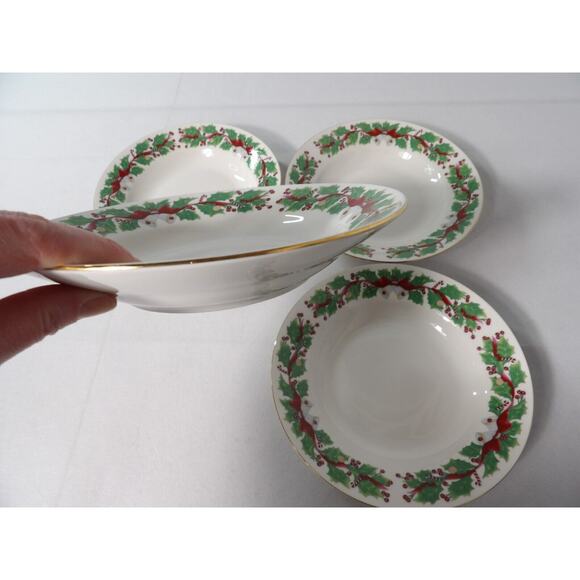 Vtg Sango Christmas Holly # 8415 Bowls Gold Rim Soup Salad Holiday Set of 4 - Picture 7 of 8